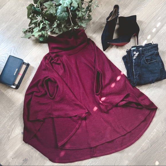 Poncho Sweater - Picture 4 of 7